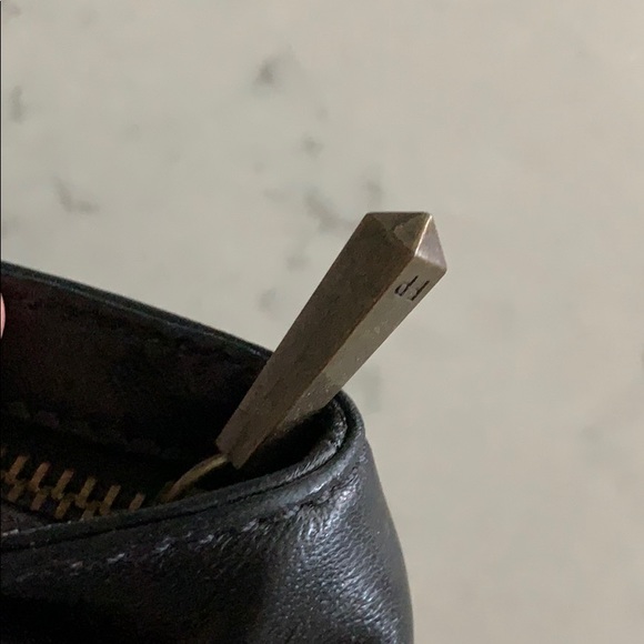 Black leather clutch - Picture 5 of 7